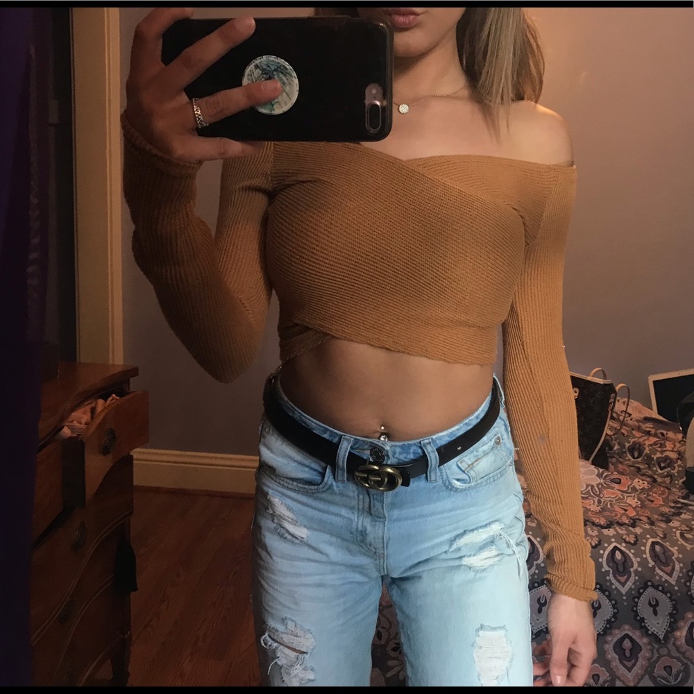 Wrap crop top